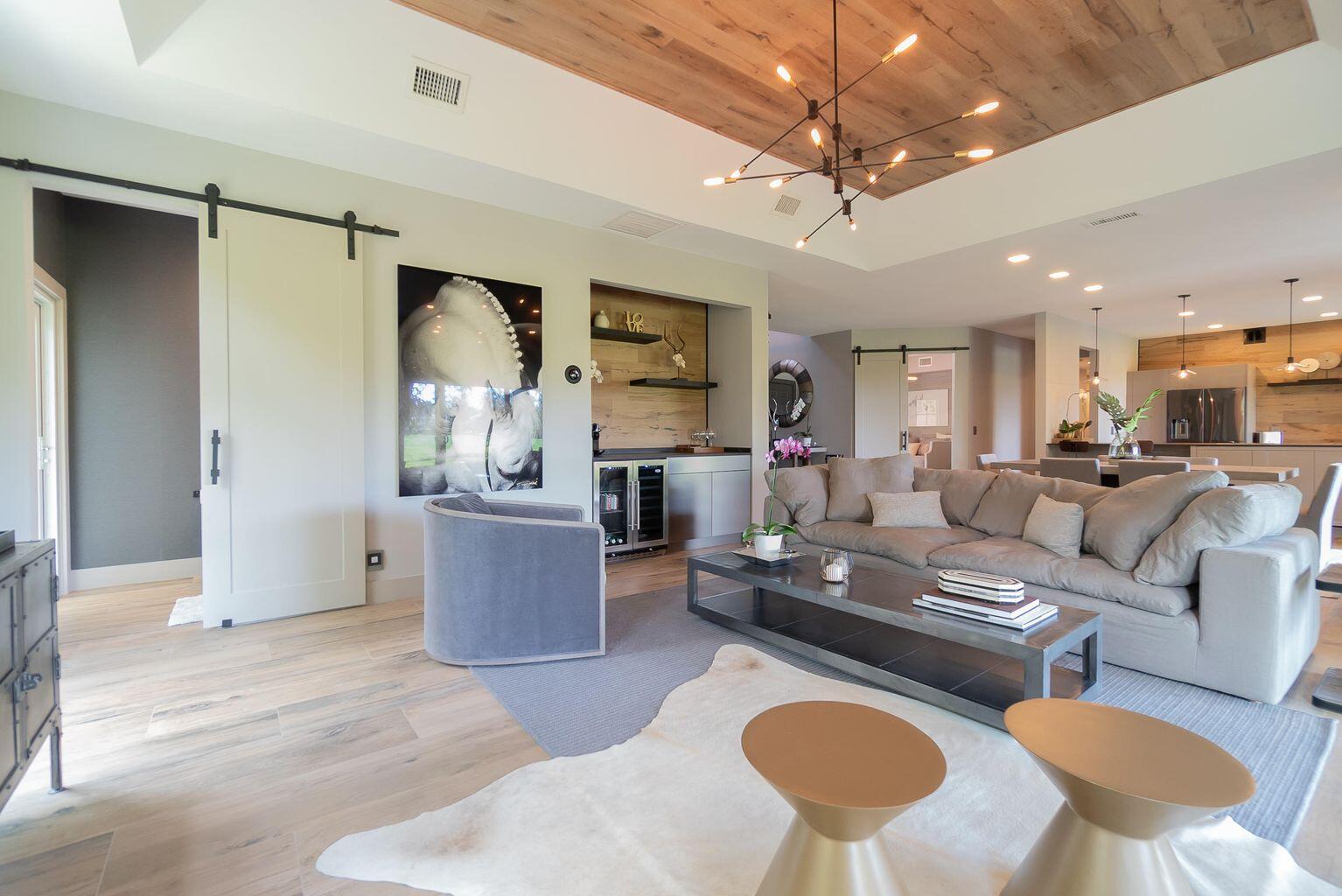 11829 Pebblewood Drive
