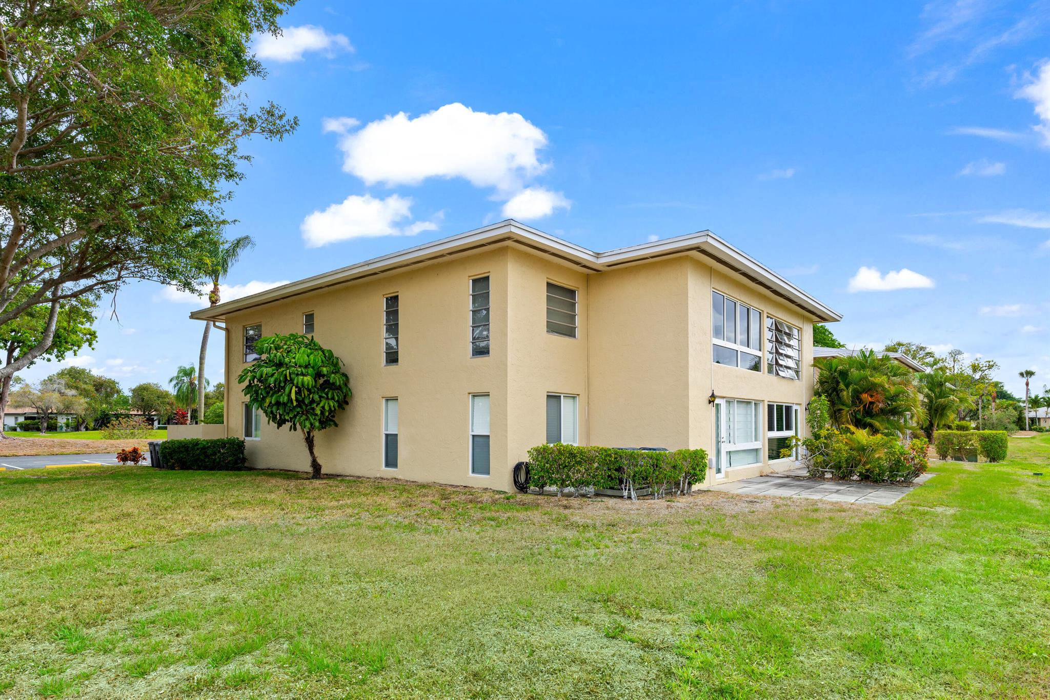 5606 Via Delray D