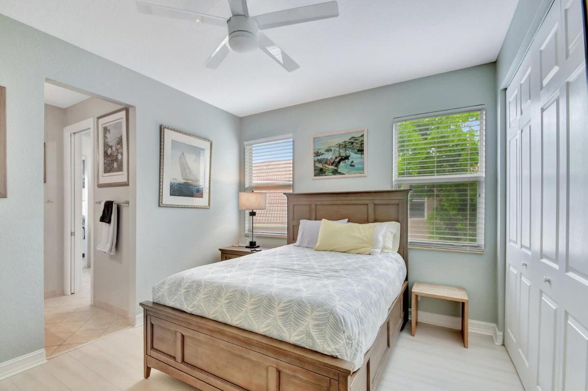 8679 Cobblestone Point Circle Circle