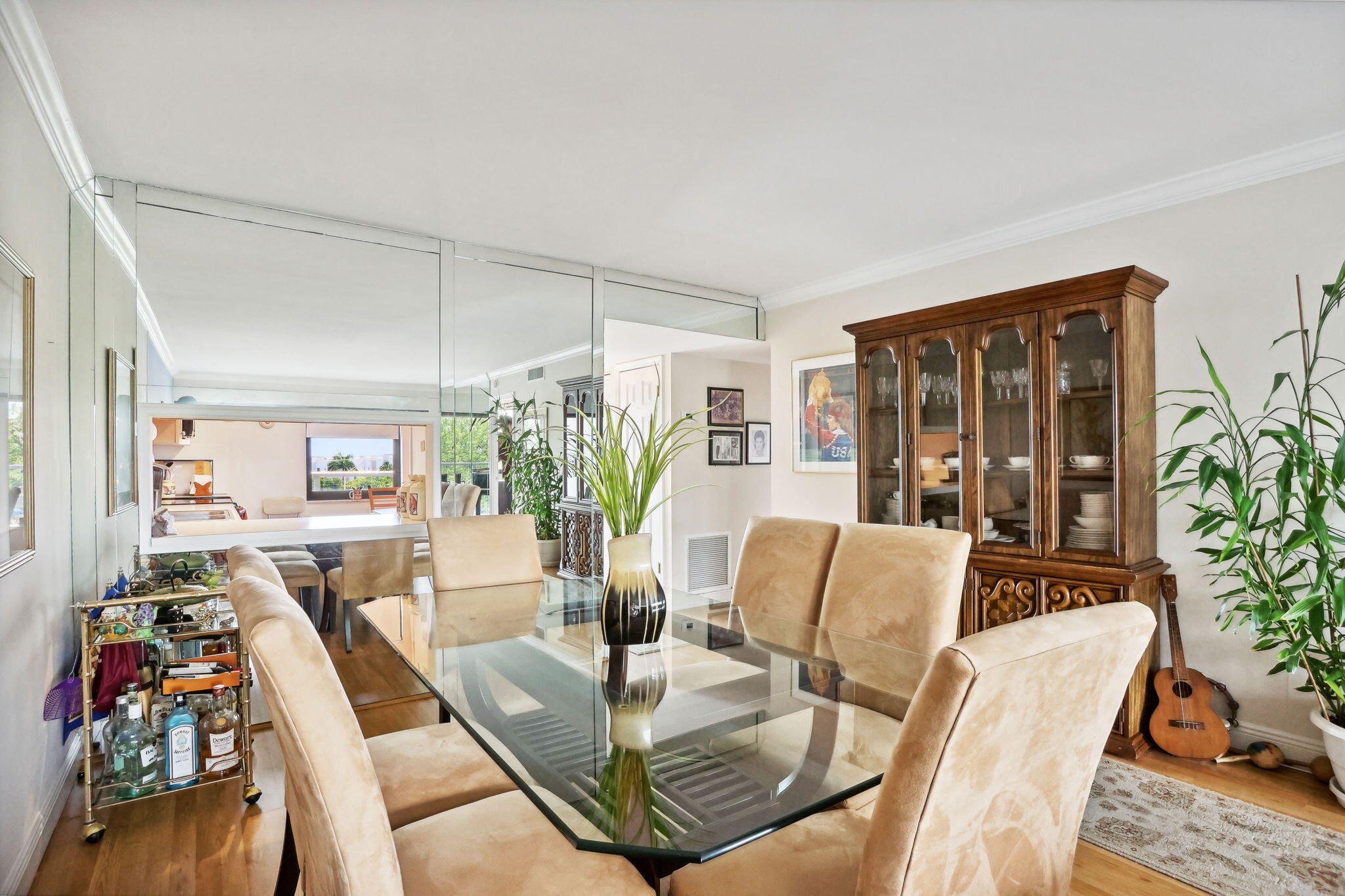 1401 N Riverside Drive 502