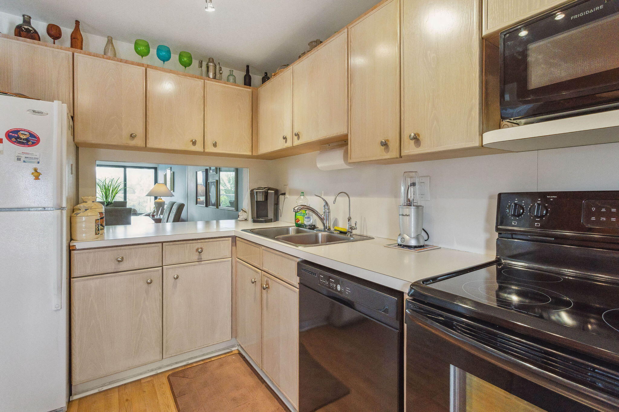 1401 N Riverside Drive 502