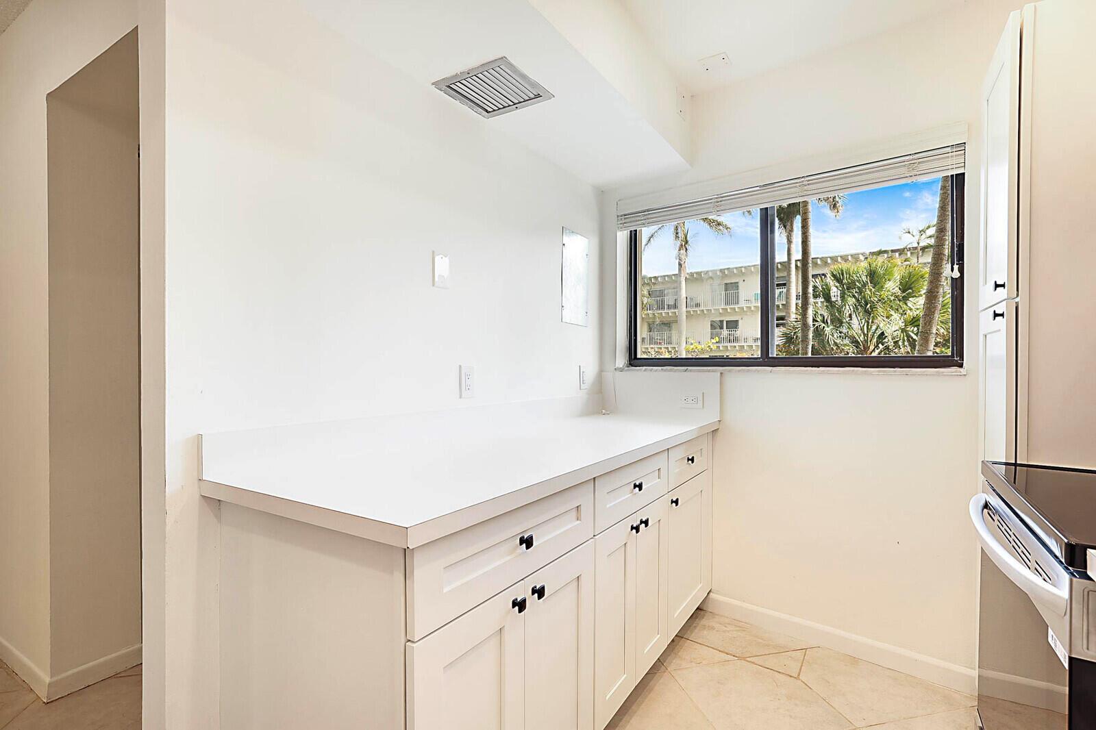 3605 S Ocean Boulevard 124