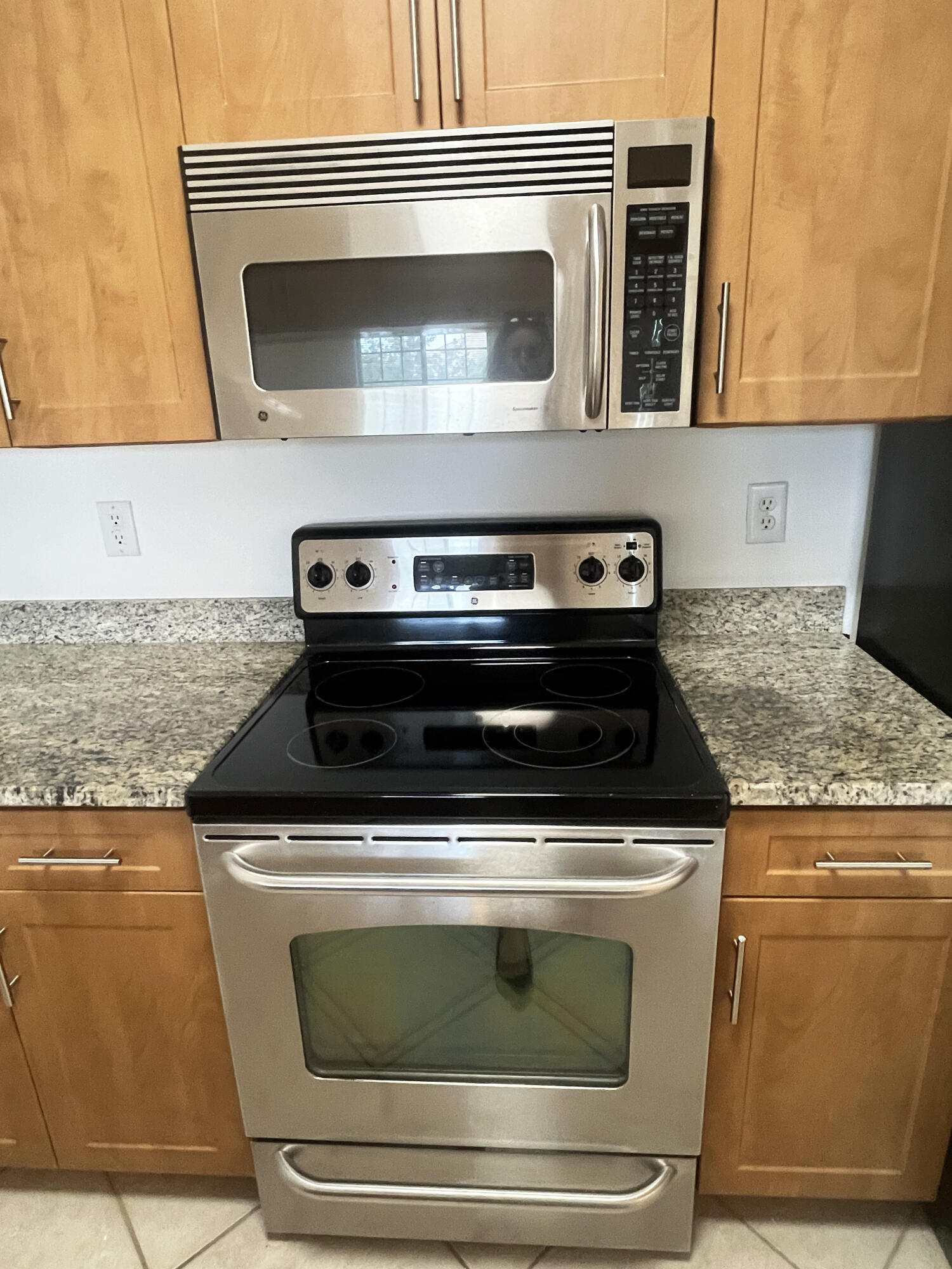 6482 Emerald Dunes Drive 302