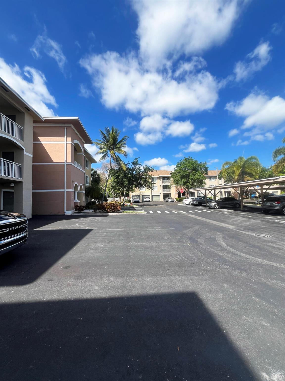 6482 Emerald Dunes Drive 302