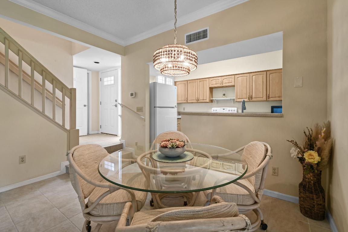 3003 Fairway Drive N