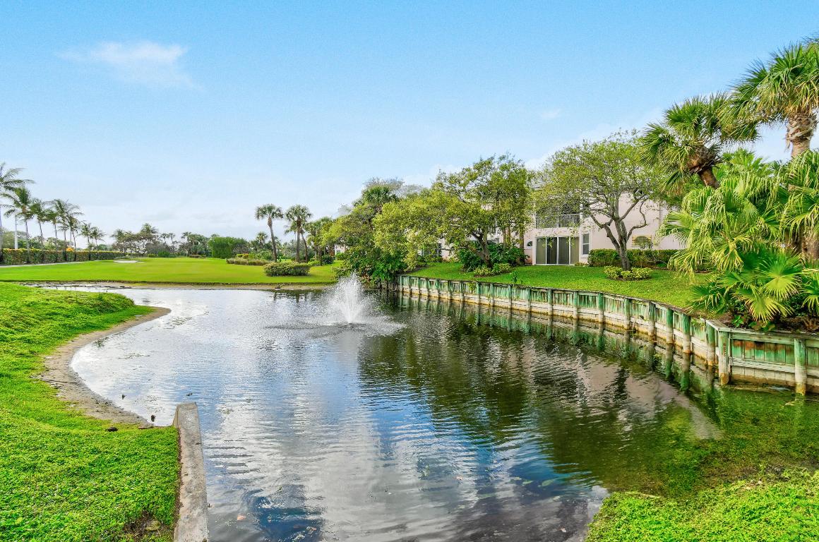 3003 Fairway Drive N