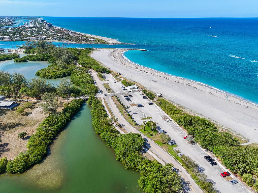 3003 Fairway Drive N