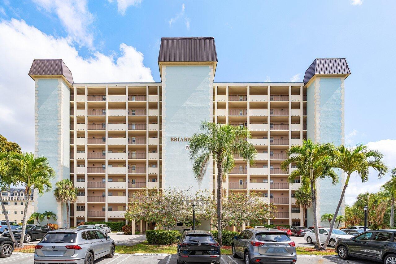 9101 W Sample Road 805