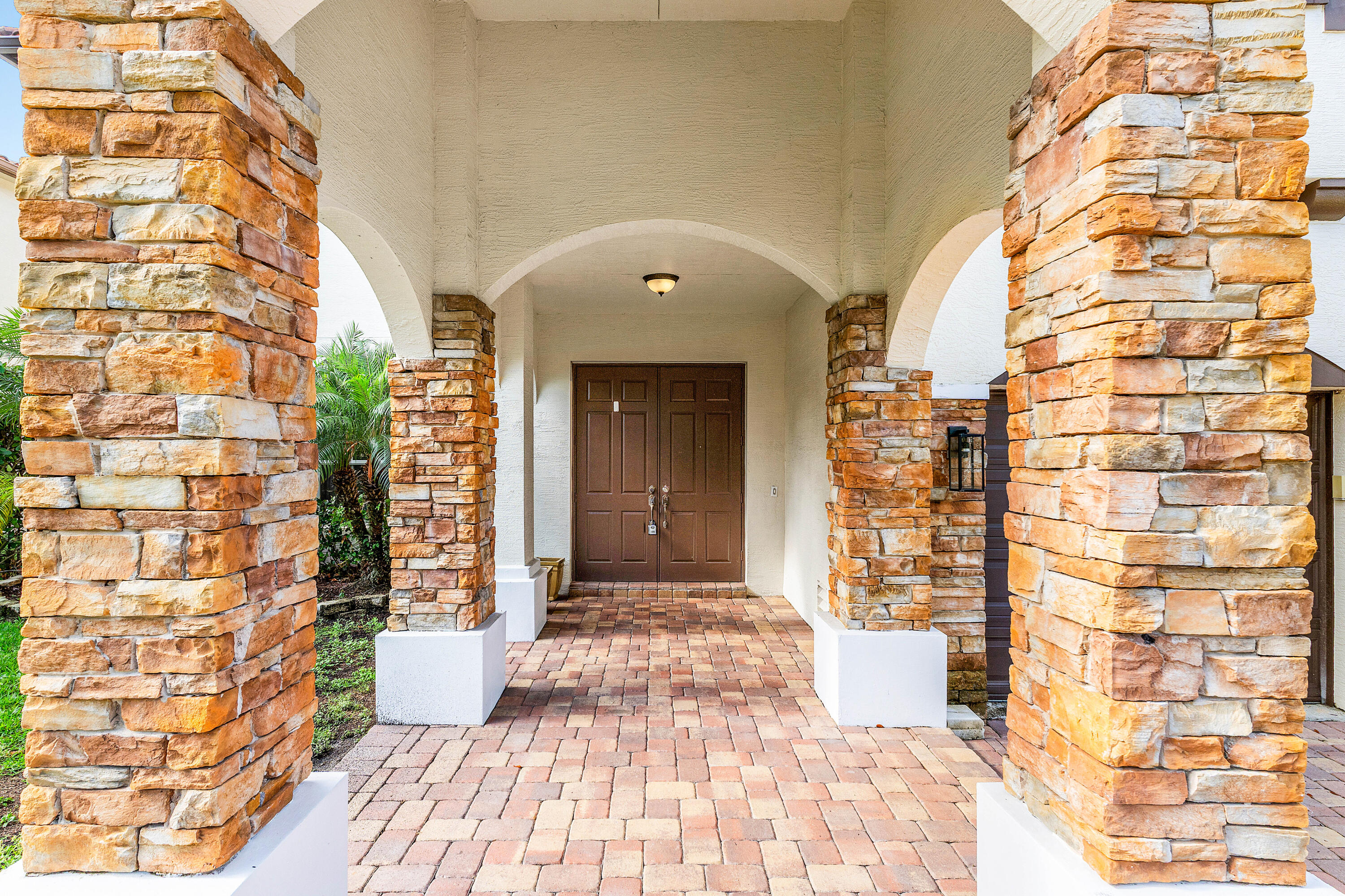 4205 Artesa Drive