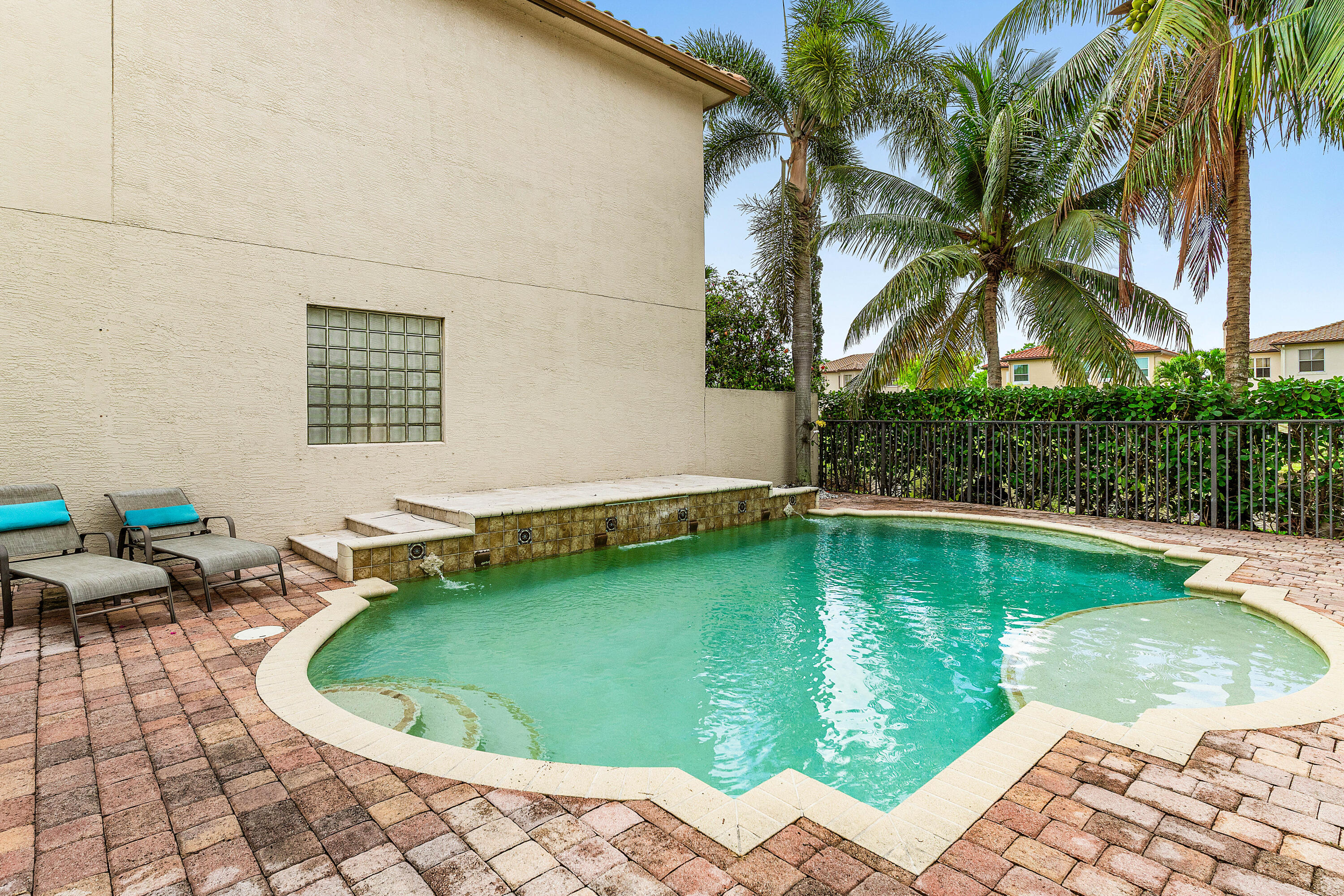 4205 Artesa Drive