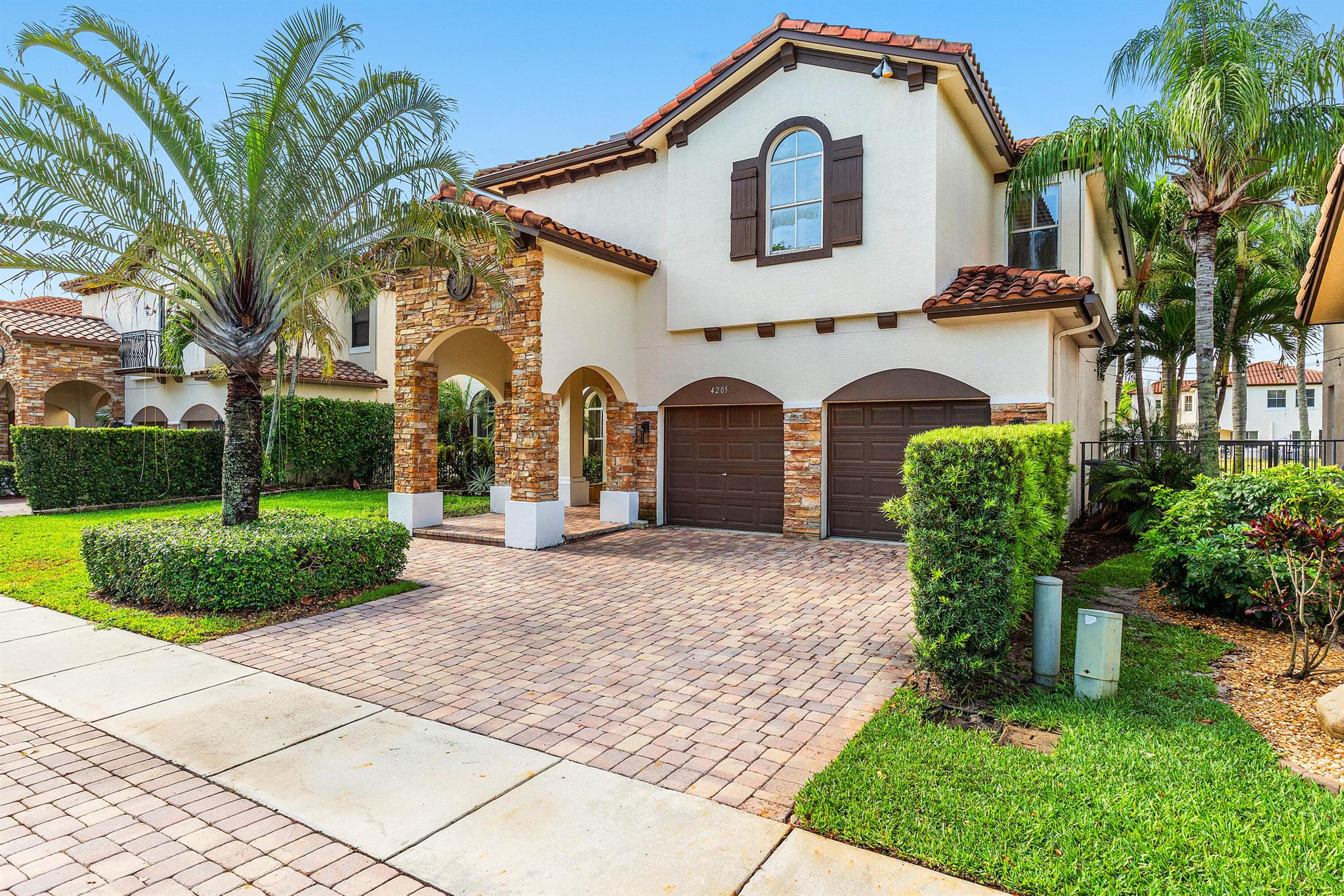 4205 Artesa Drive