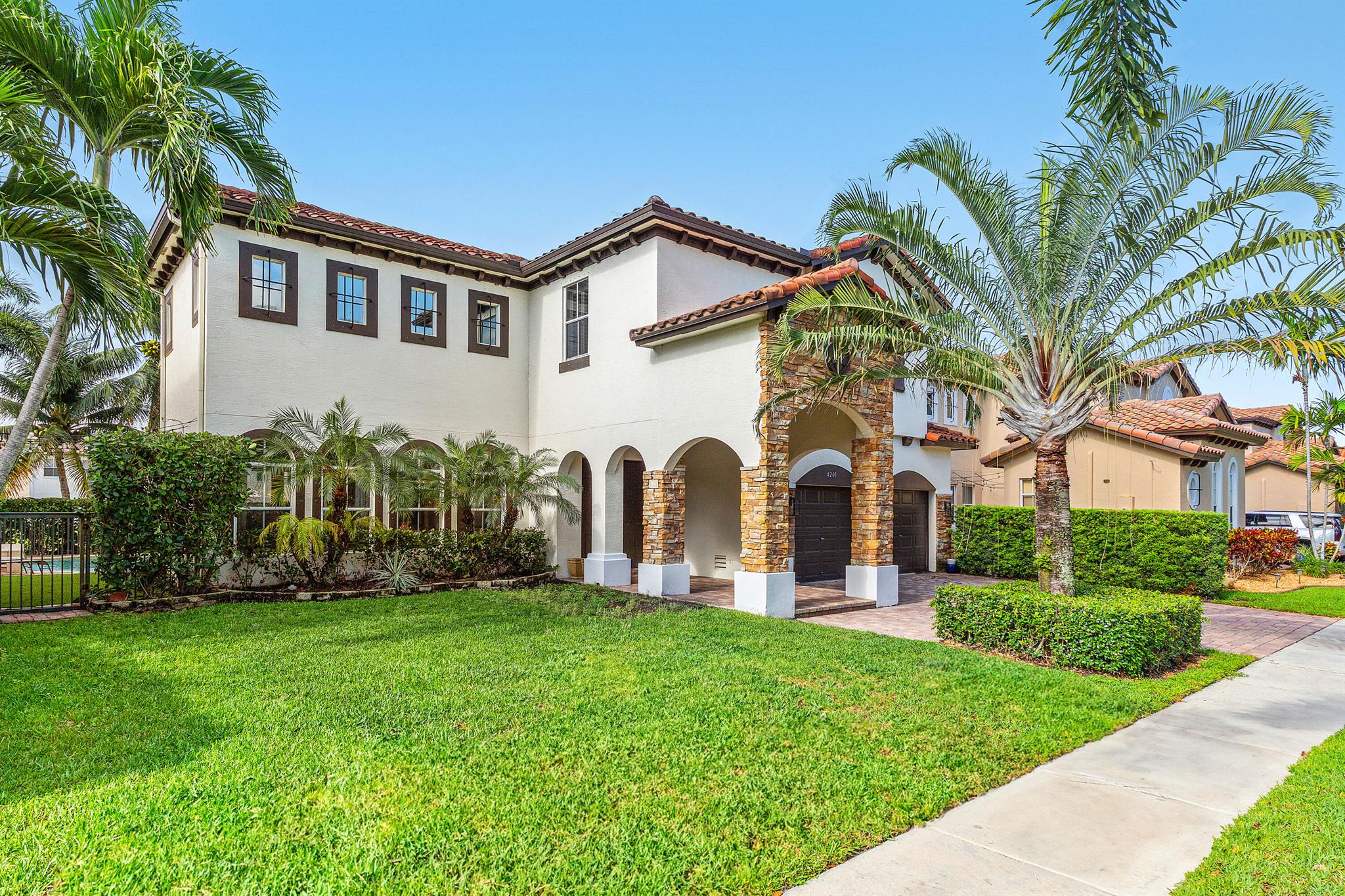 4205 Artesa Drive