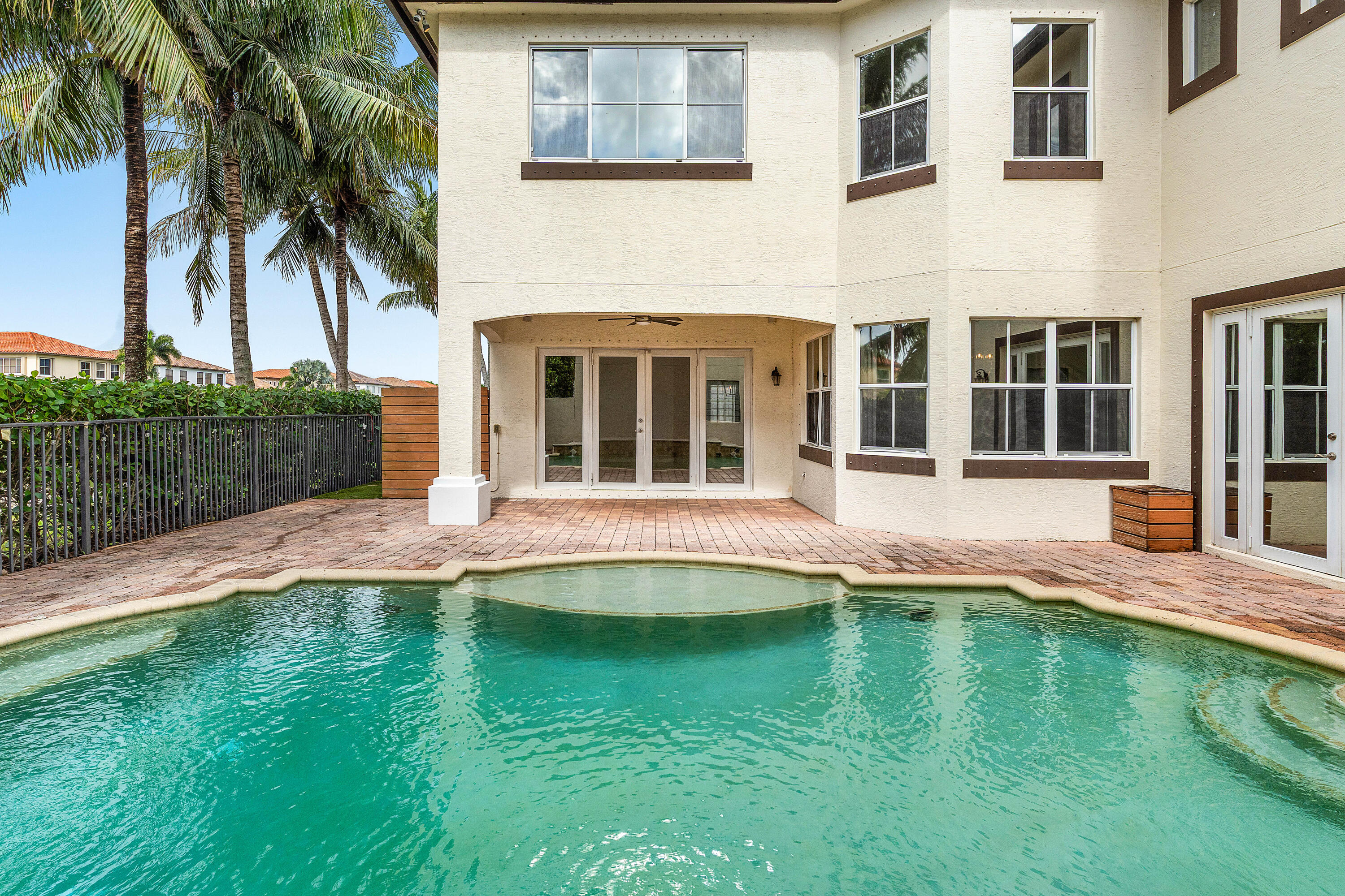 4205 Artesa Drive
