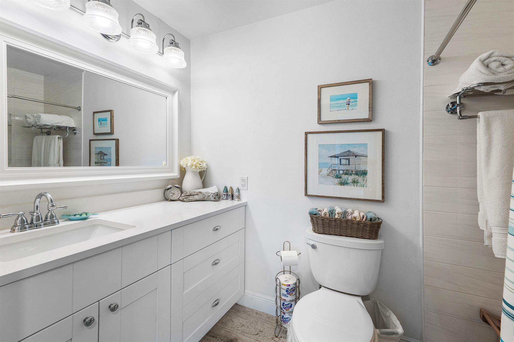 1045 E Circle Terrace E D