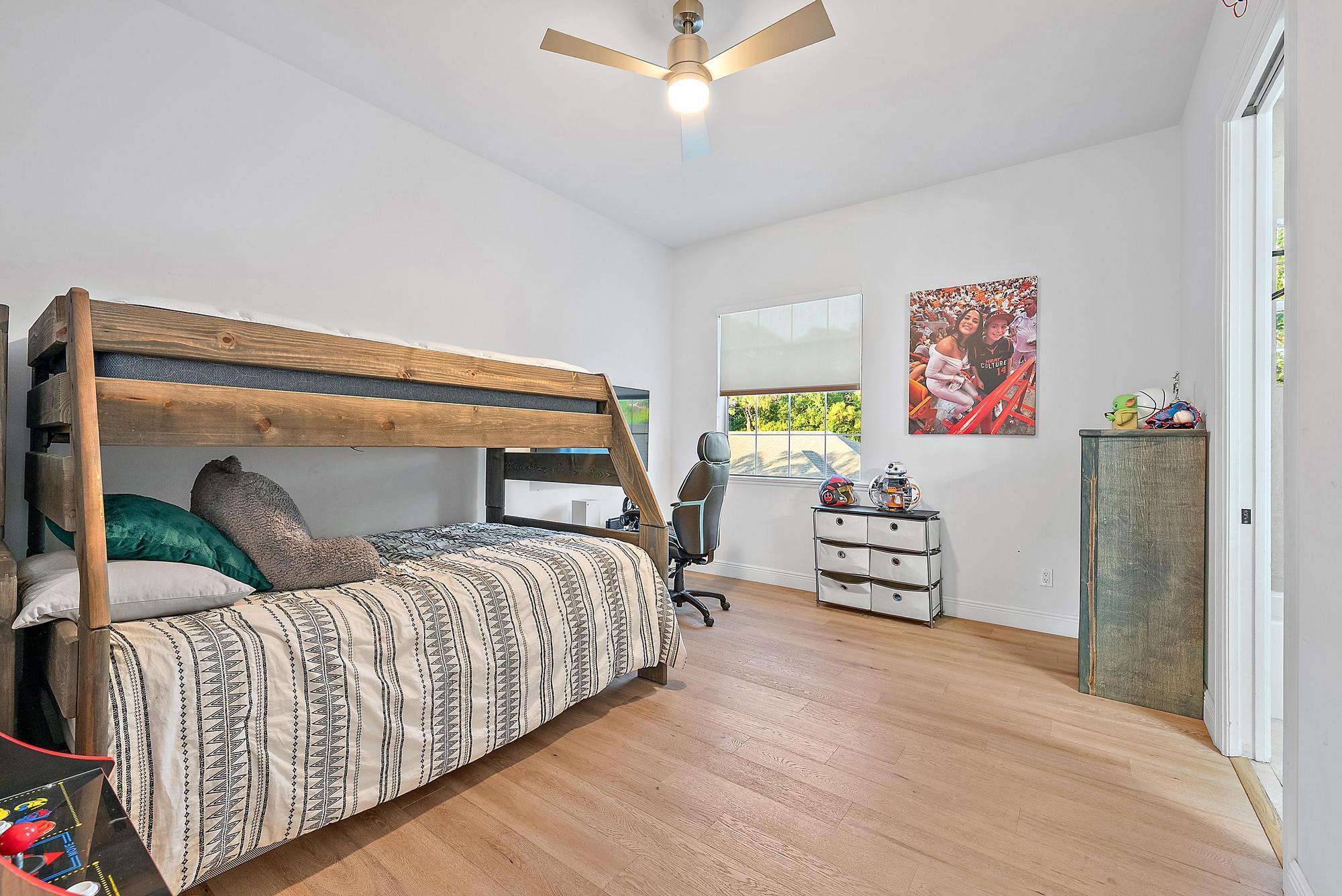 17736 103rd Terrace N 5