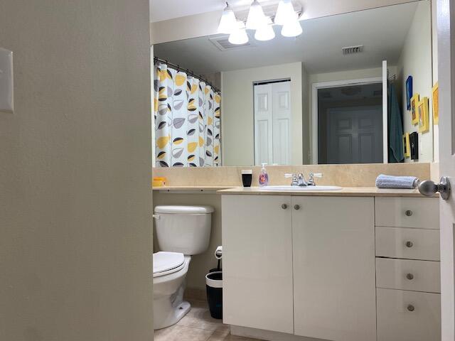 700 E Boynton Beach Boulevard Unit: 208