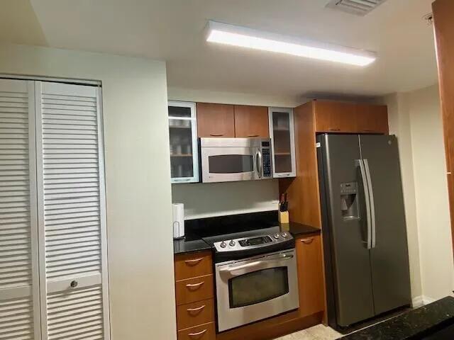 700 E Boynton Beach Boulevard Unit: 208