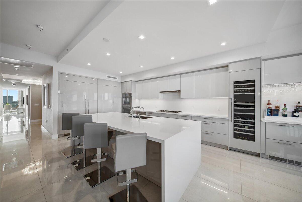 5000 N Ocean Drive 603