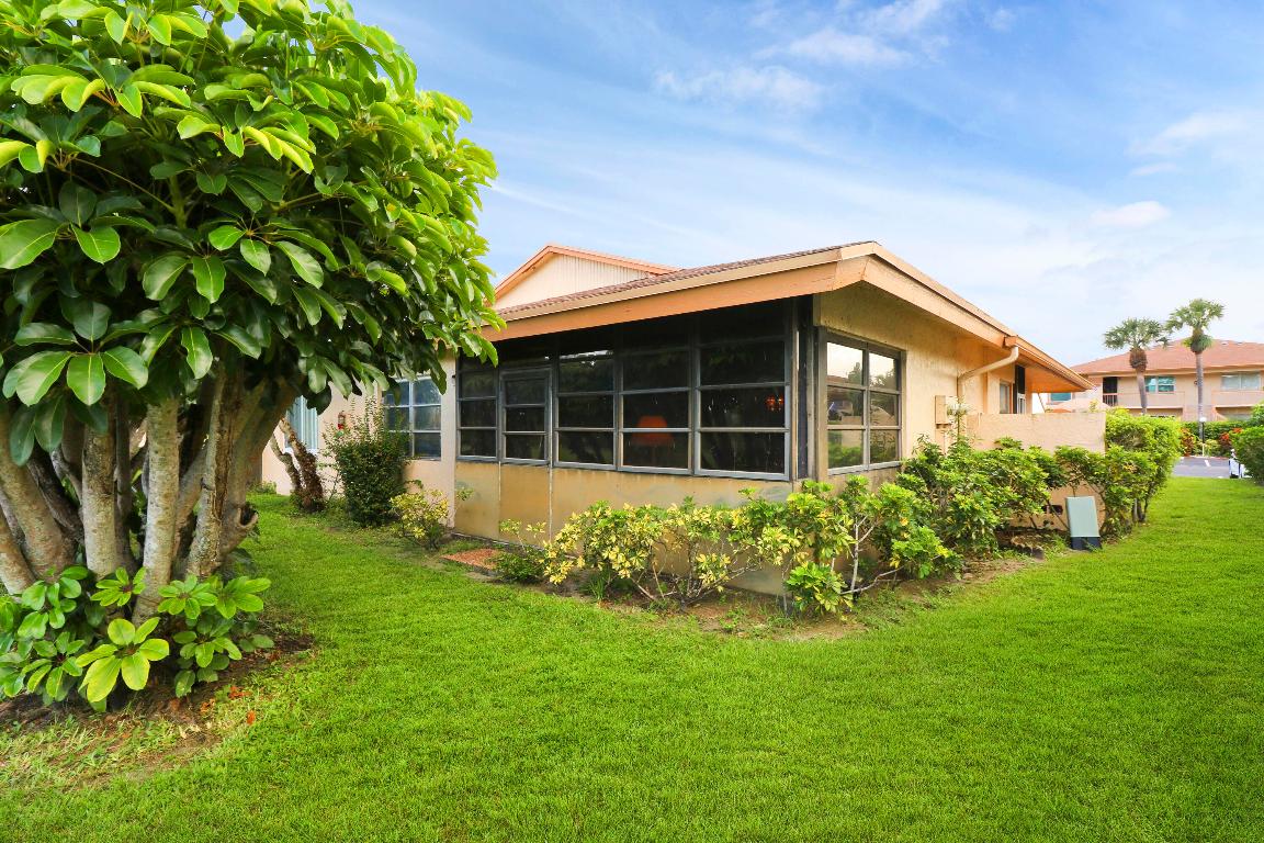 13759 Date Palm Court A