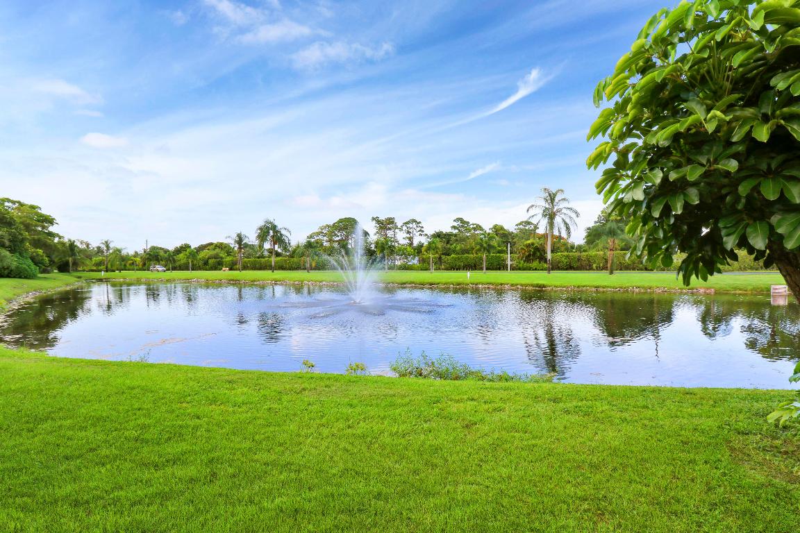 13759 Date Palm Court A