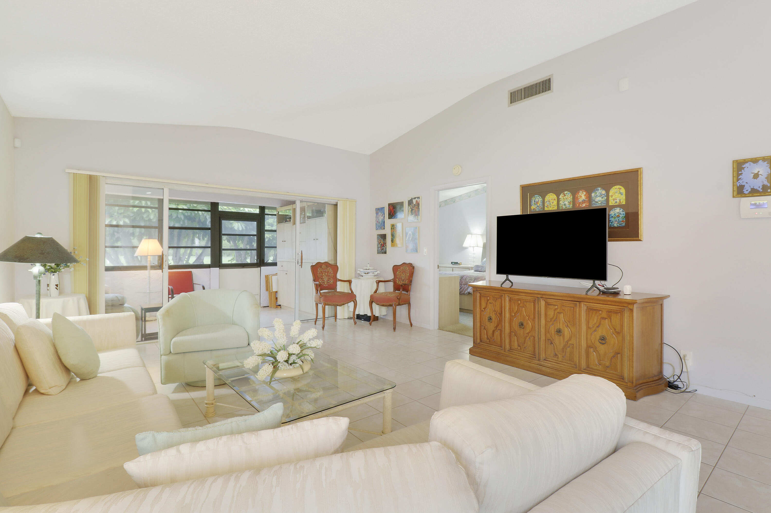 13759 Date Palm Court A