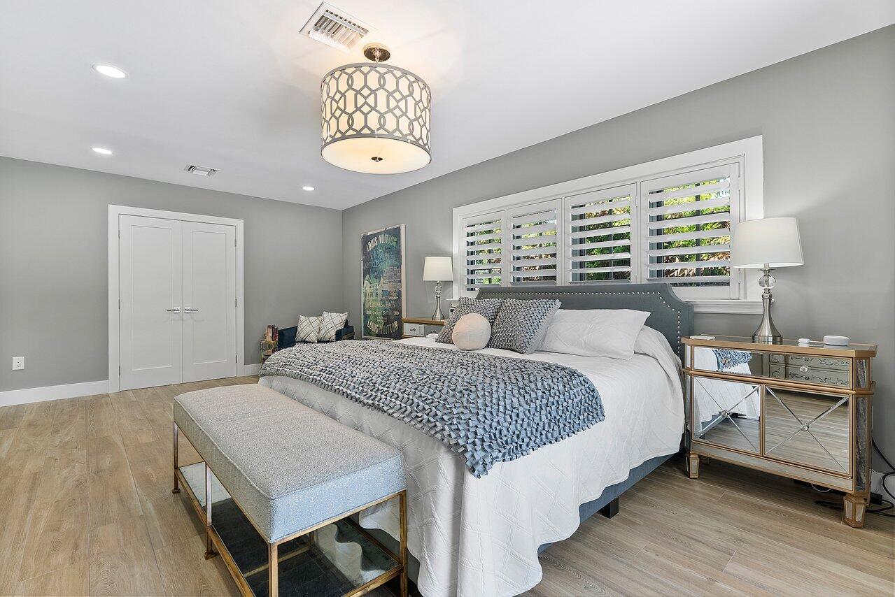 867 Malaga Drive