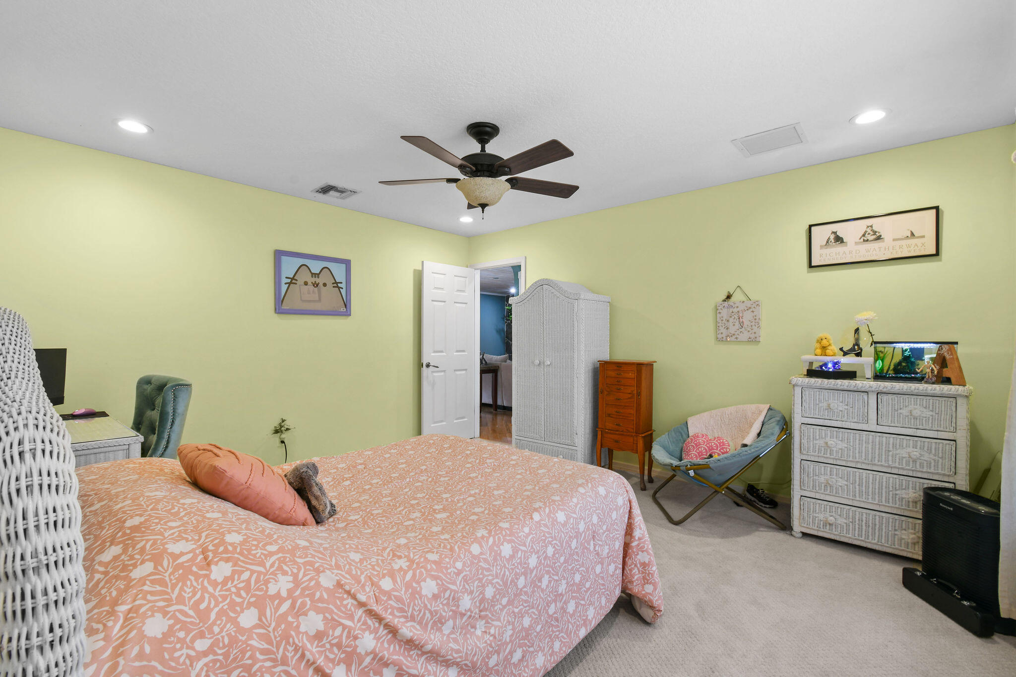 11151 88th Road N