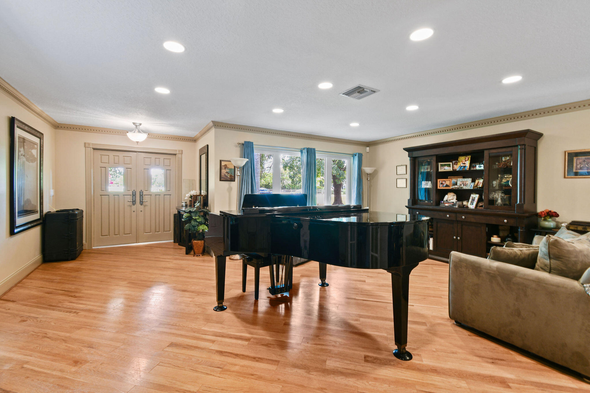11151 88th Road N