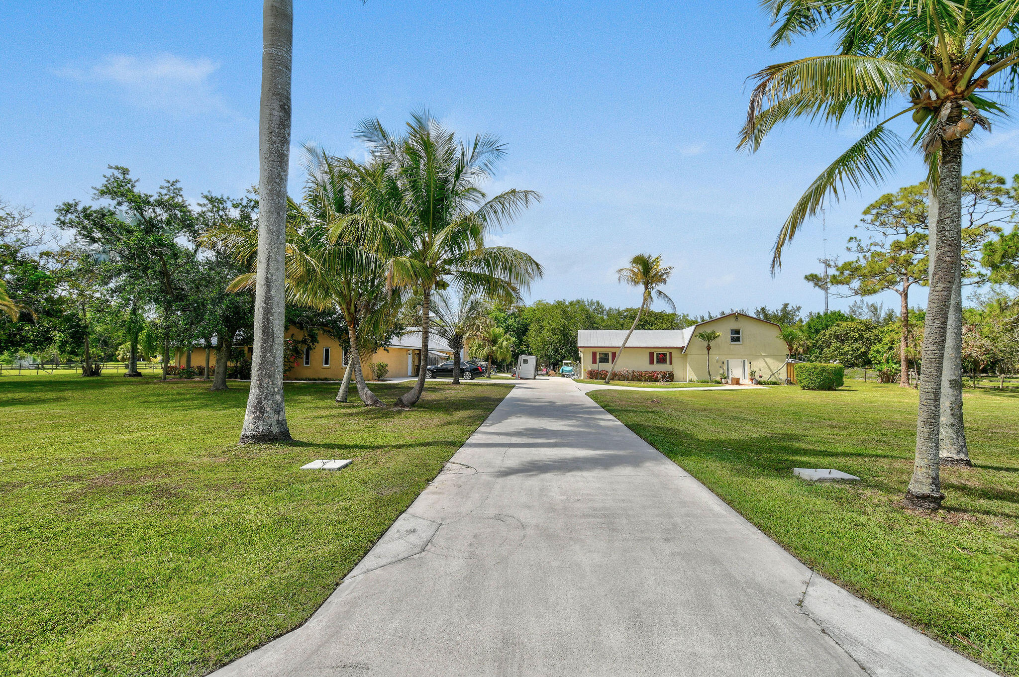 11151 88th Road N