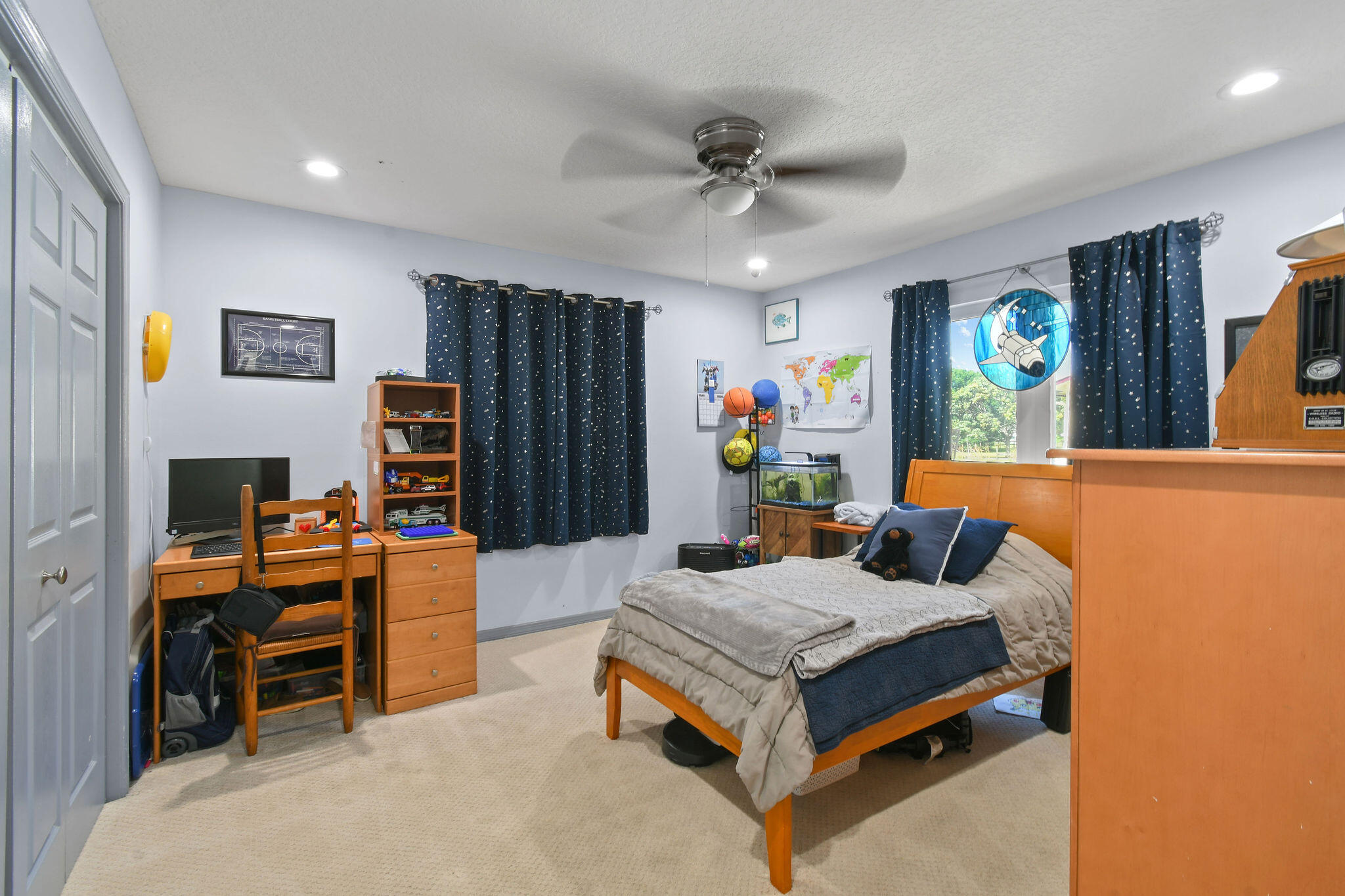 11151 88th Road N