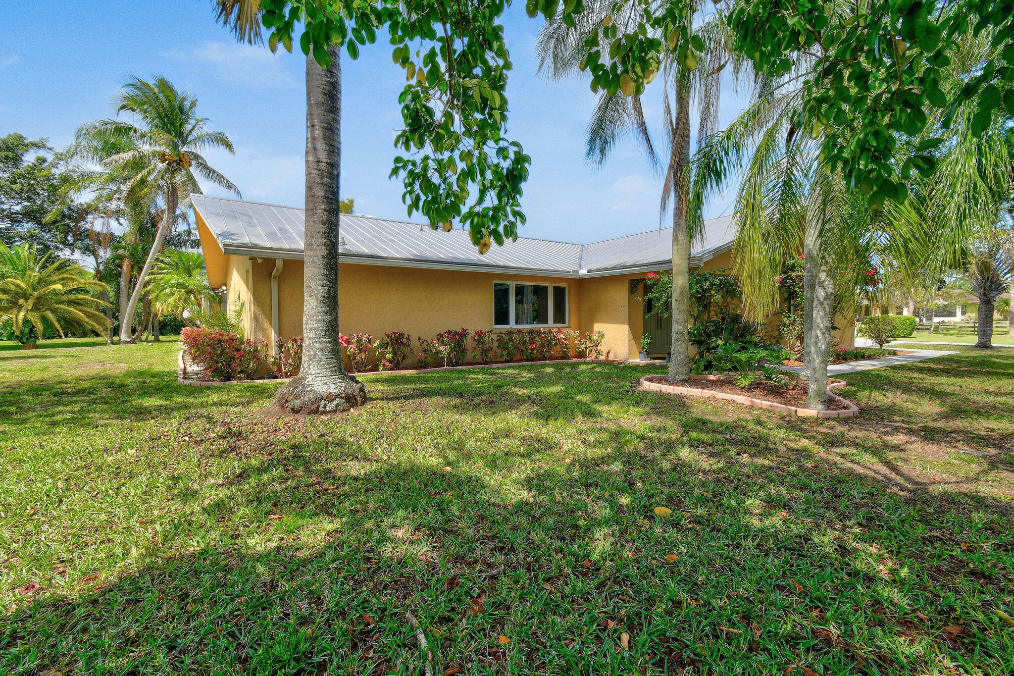 11151 88th Road N