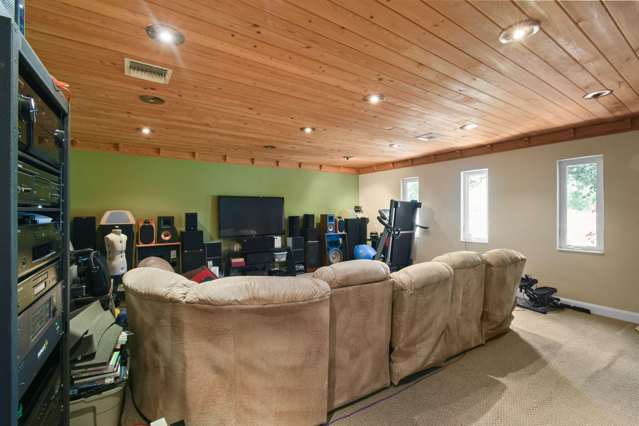 11151 88th Road N