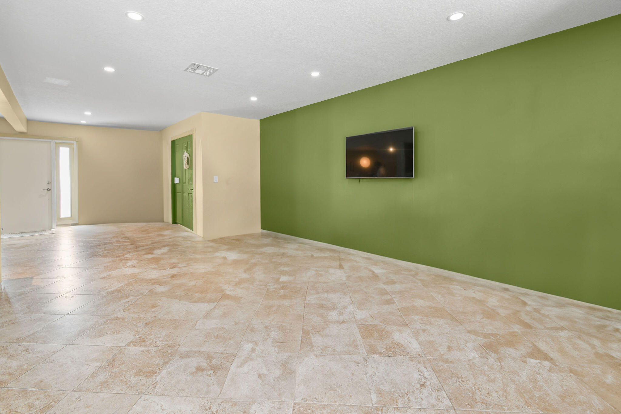 11151 88th Road N