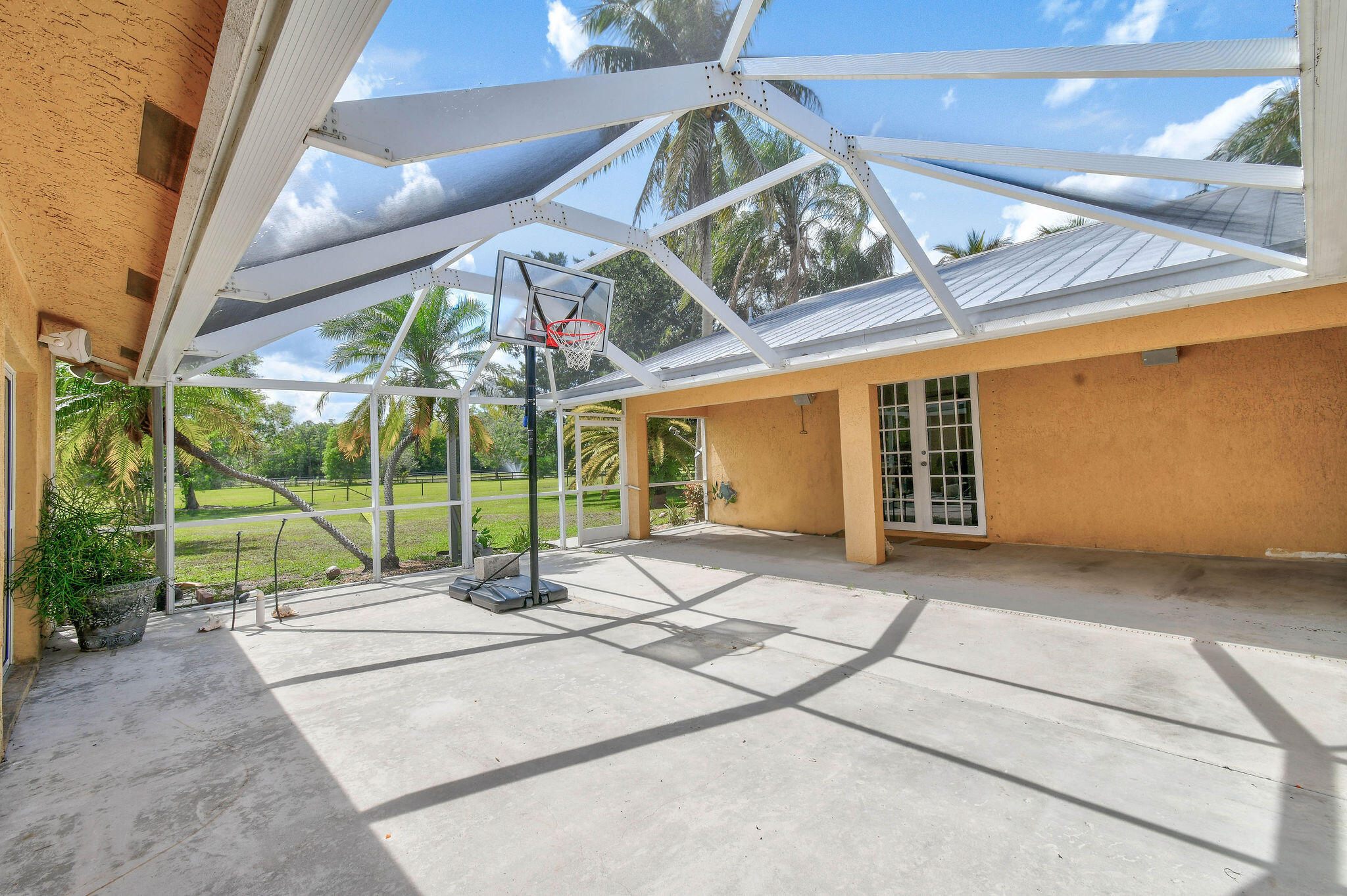 11151 88th Road N