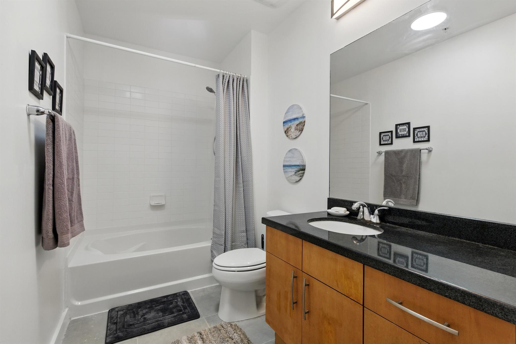 300 S Australian Avenue 801