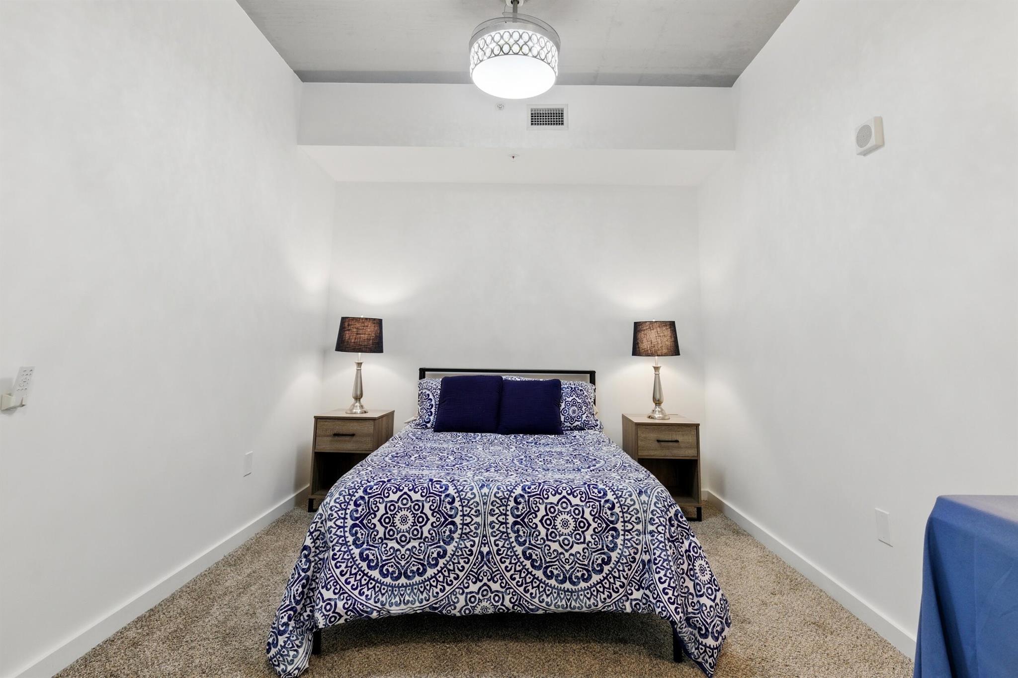 300 S Australian Avenue 801