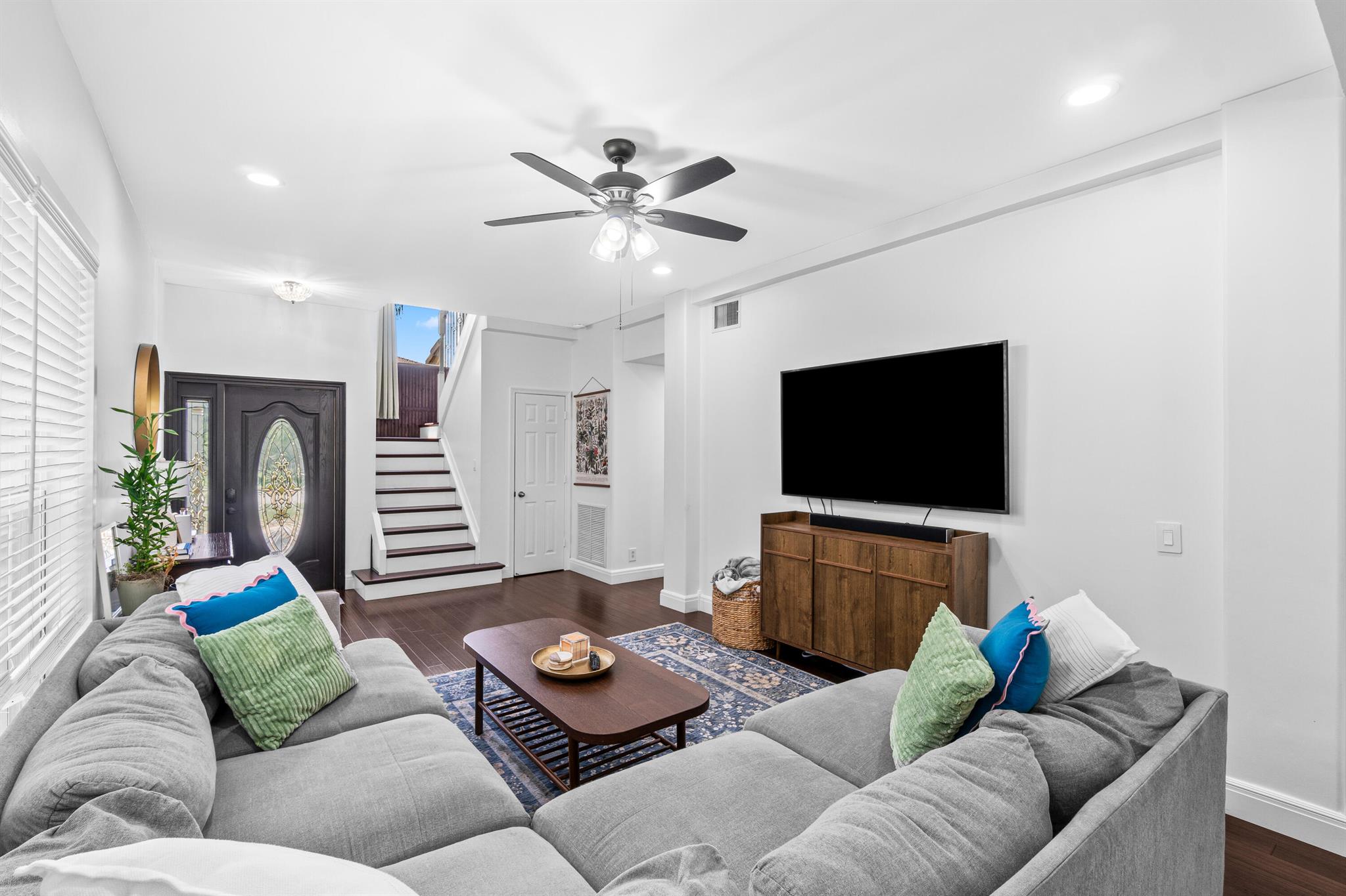 7501 Colony Palm Drive