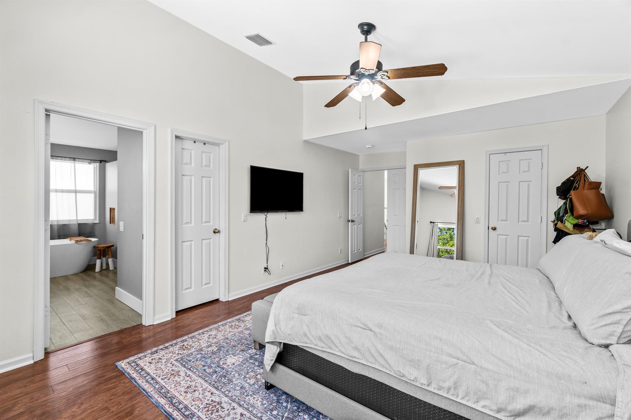 7501 Colony Palm Drive