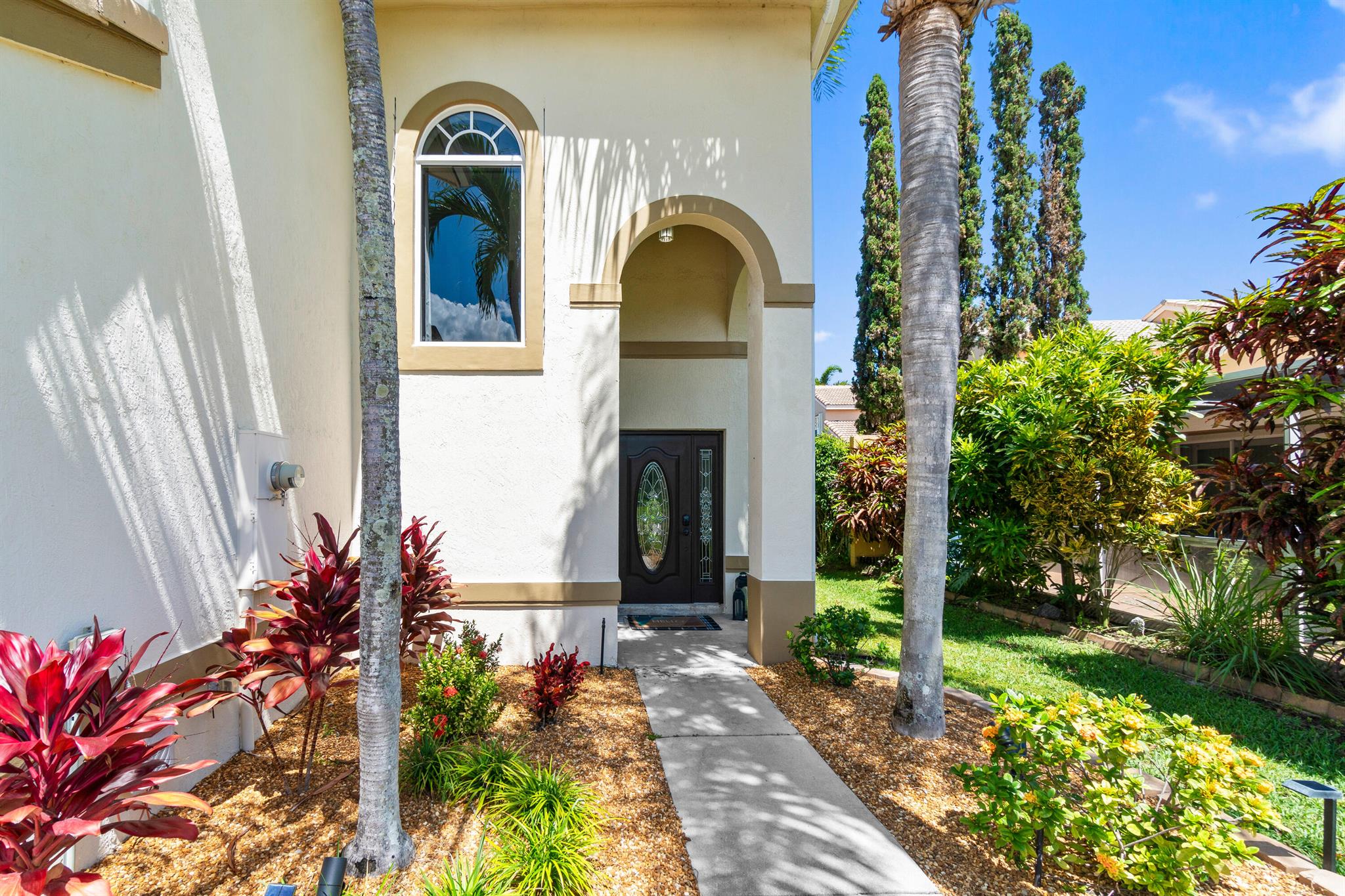 7501 Colony Palm Drive