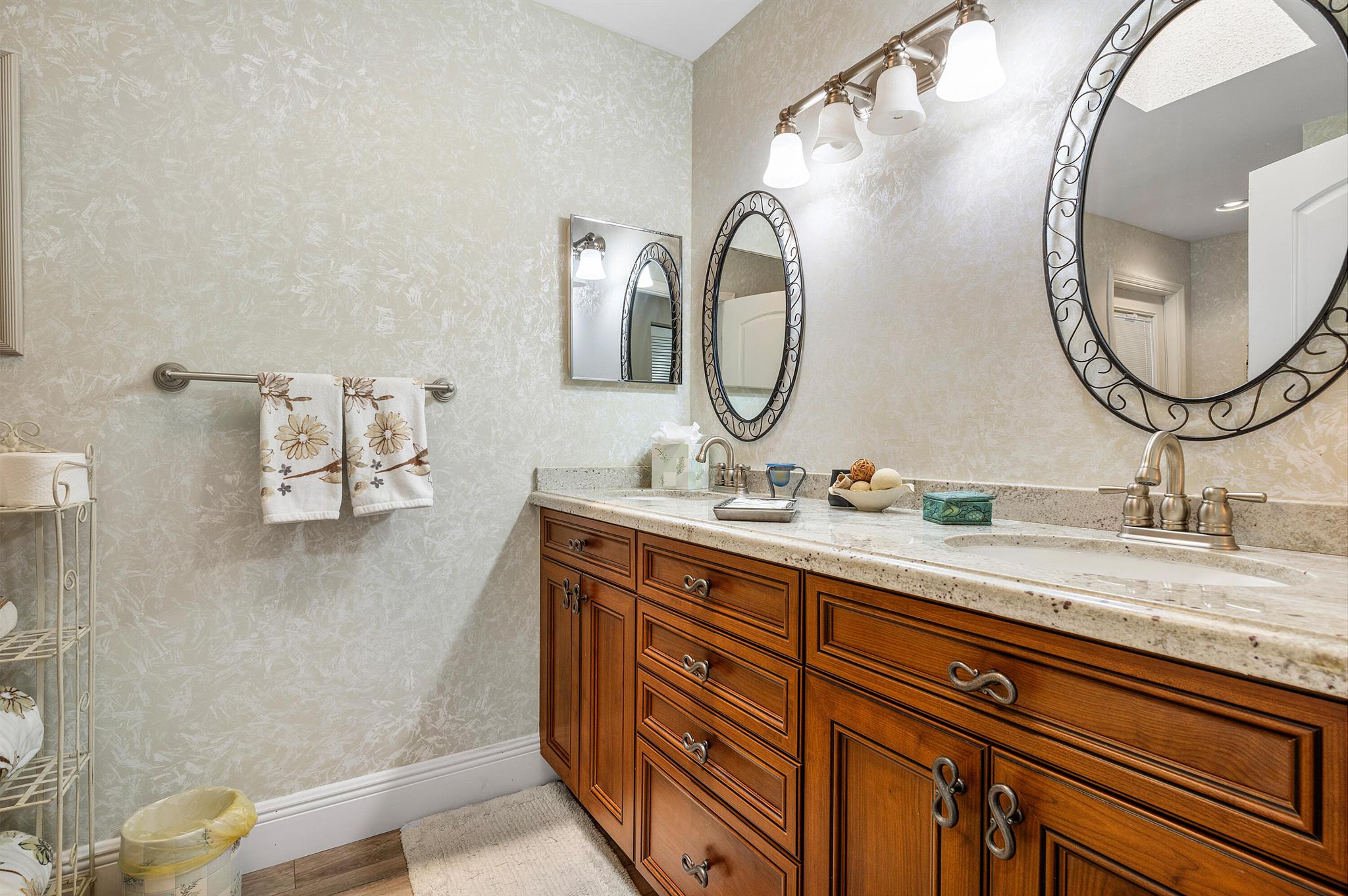 11700 Island Lakes Lane