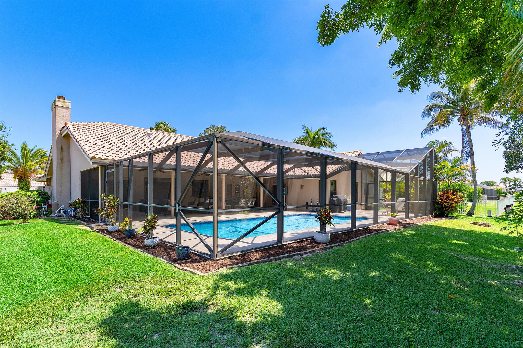 11700 Island Lakes Lane