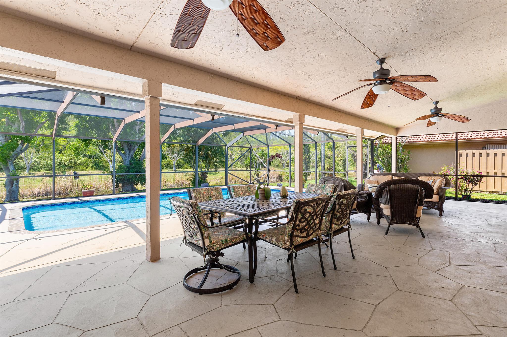 11700 Island Lakes Lane