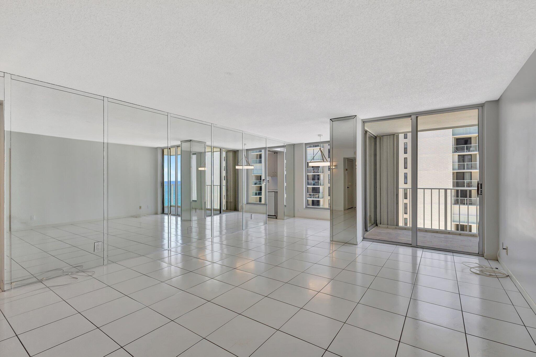1010 S Ocean Boulevard 914