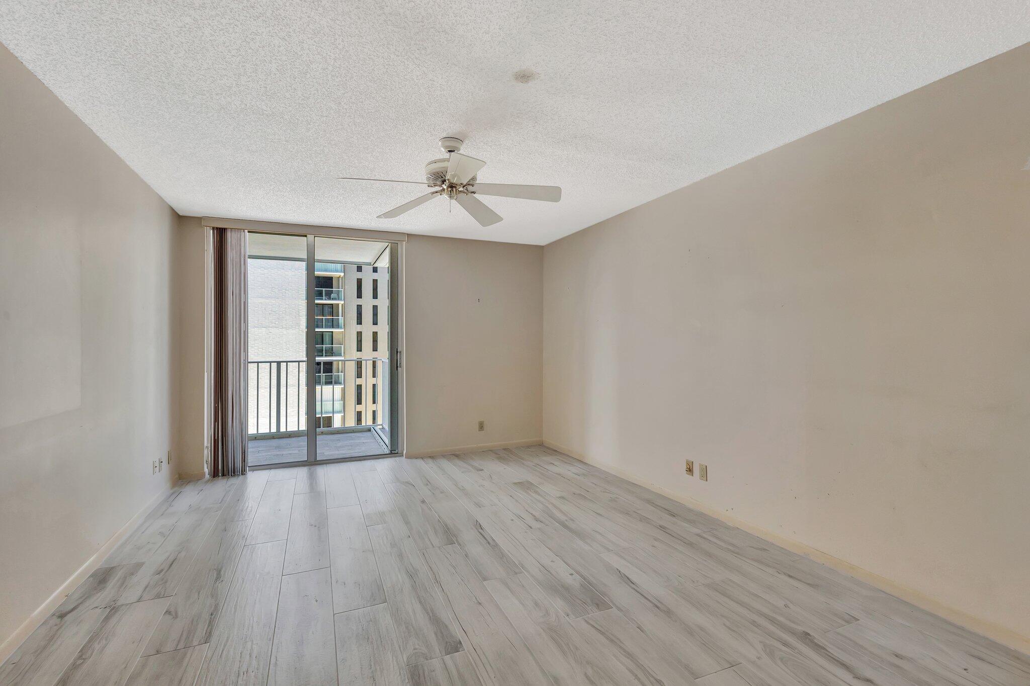 1010 S Ocean Boulevard 914