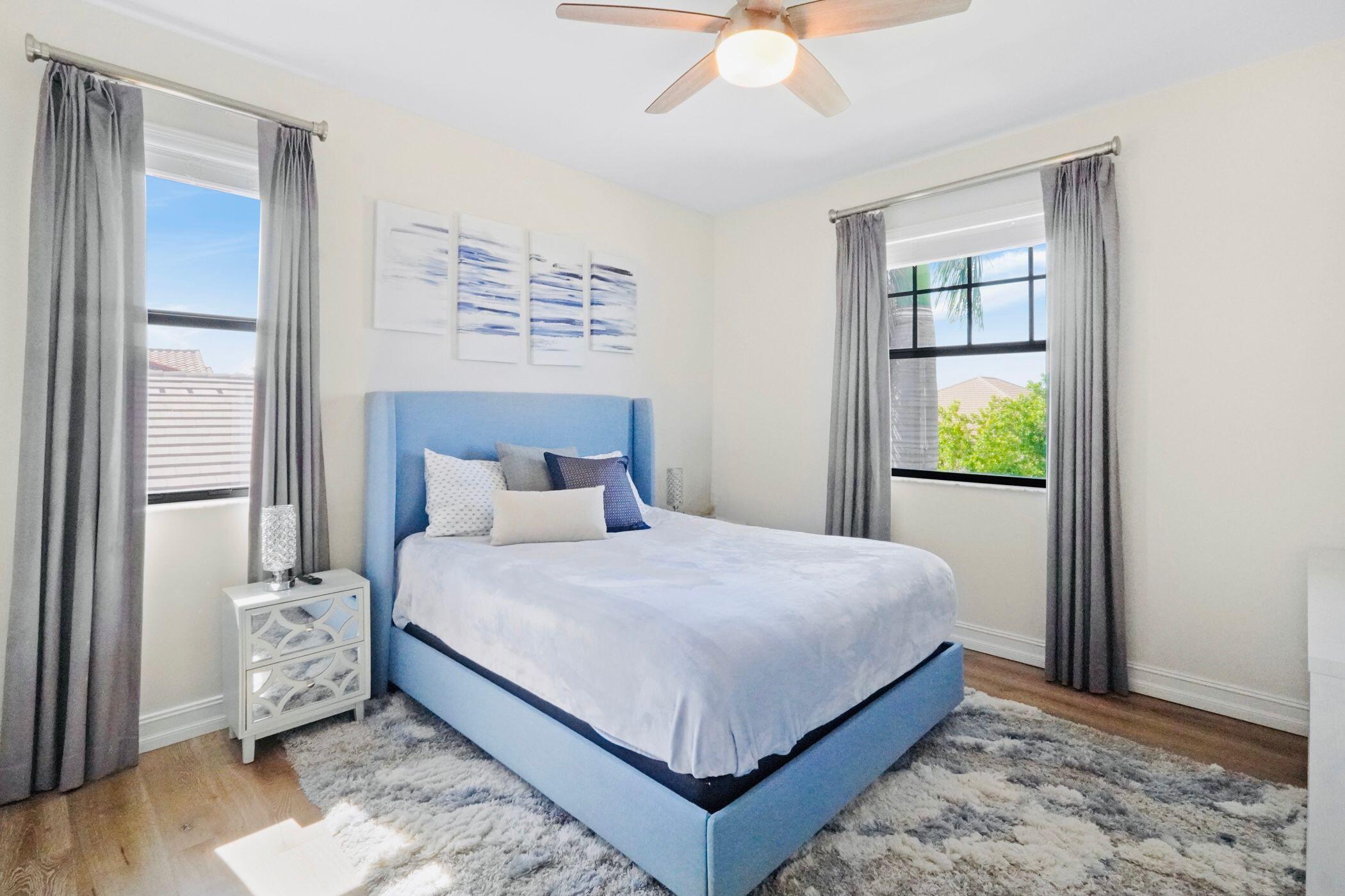 9196 Grand Prix Lane