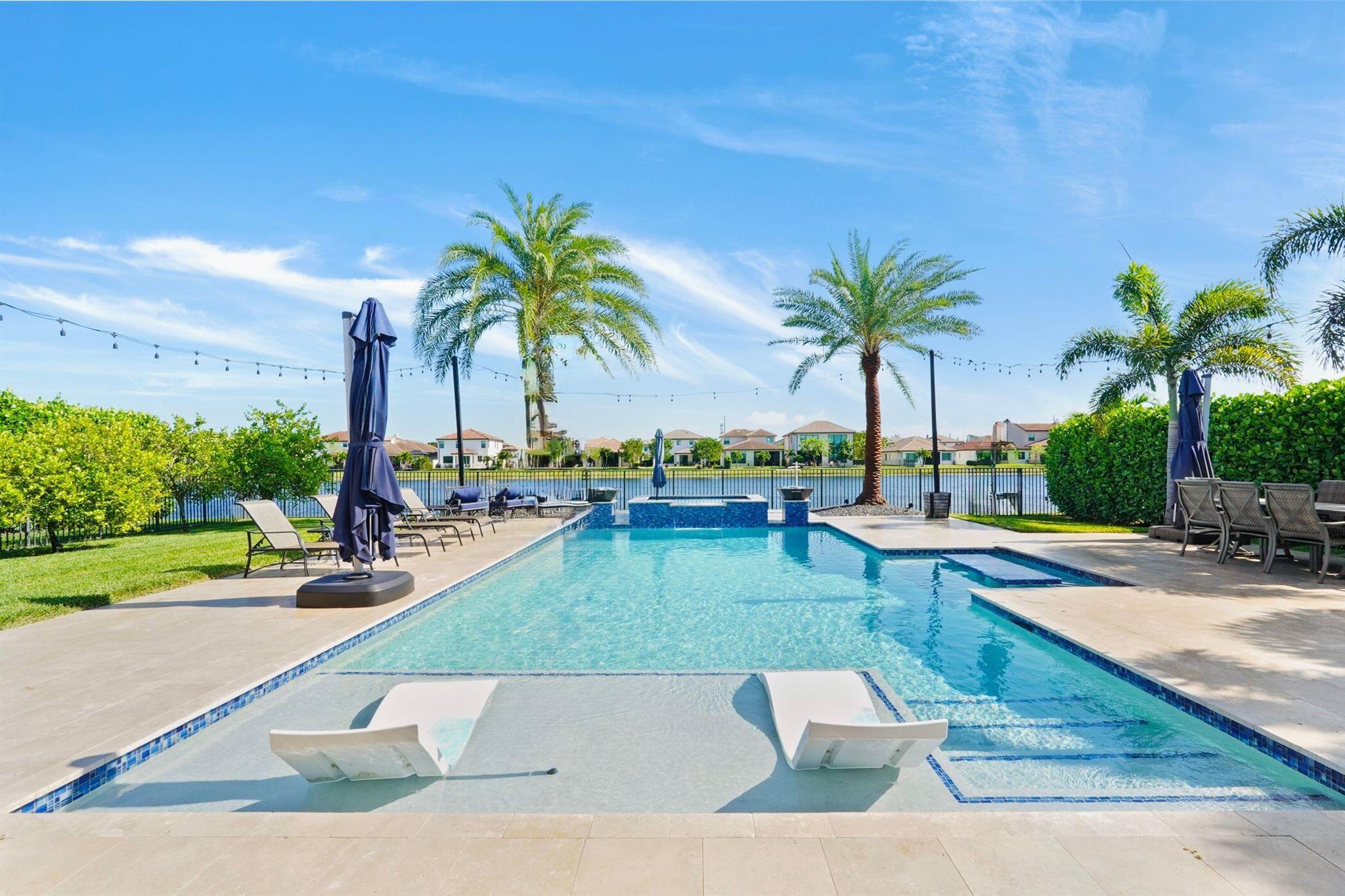 9196 Grand Prix Lane