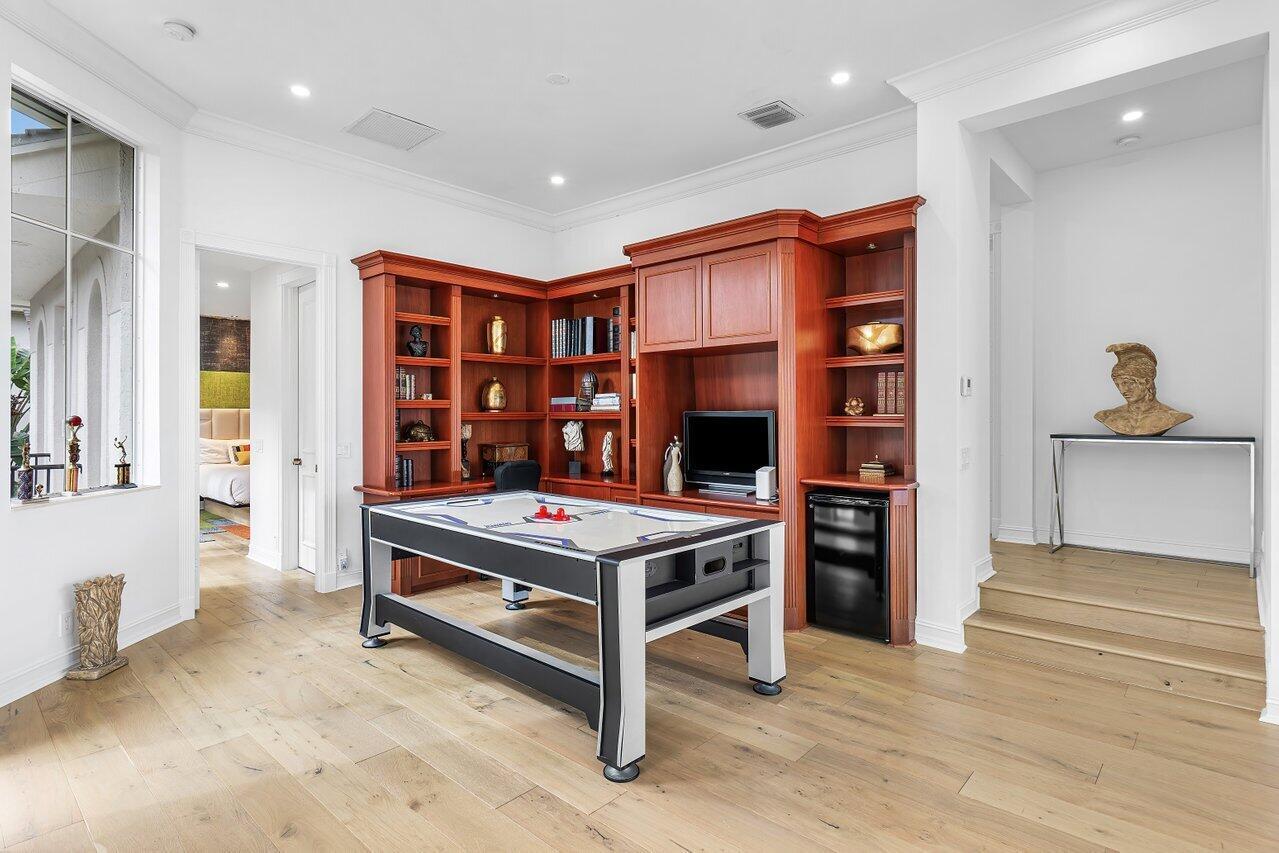 713 SE 10th Street