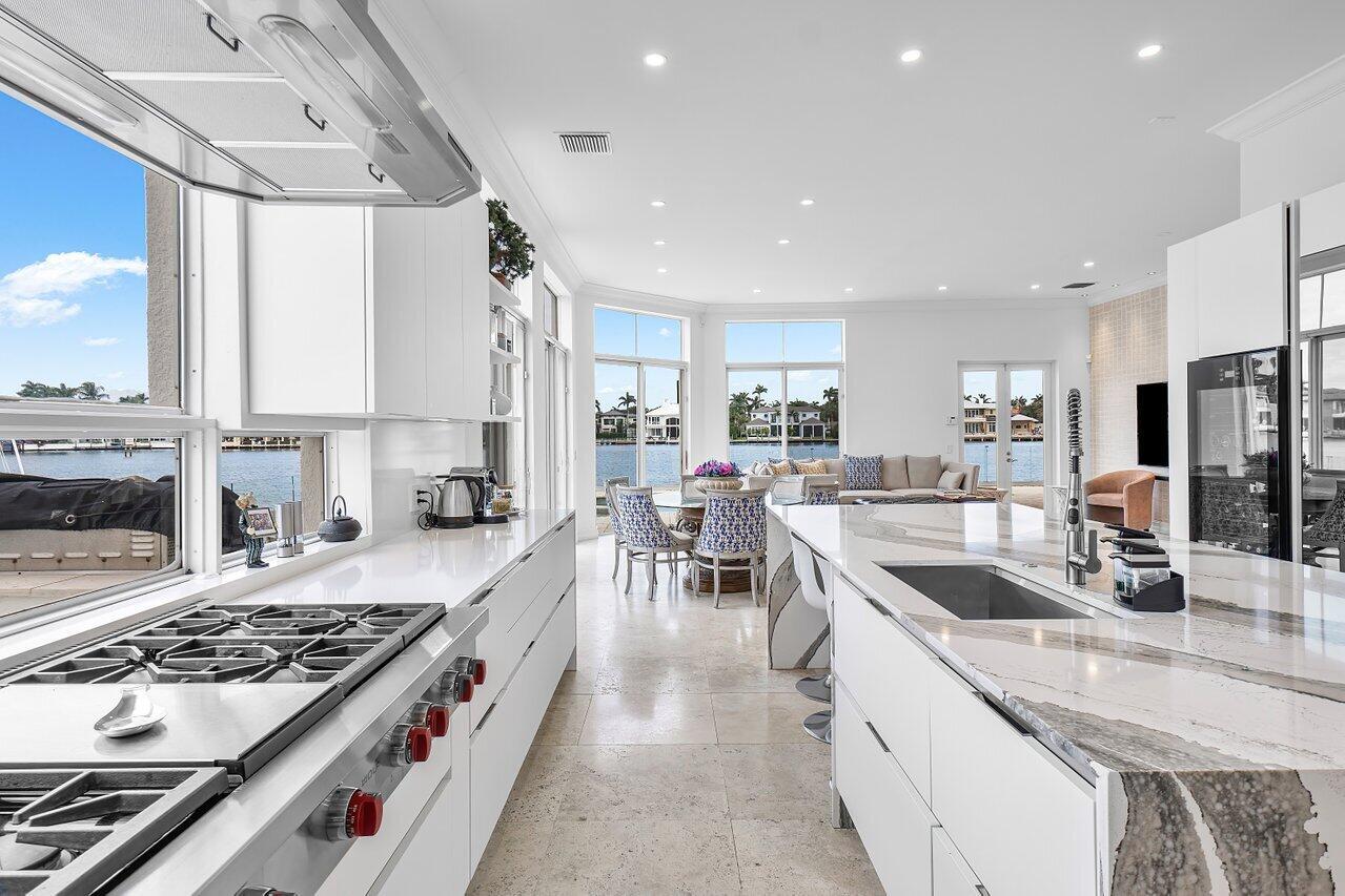 713 SE 10th Street