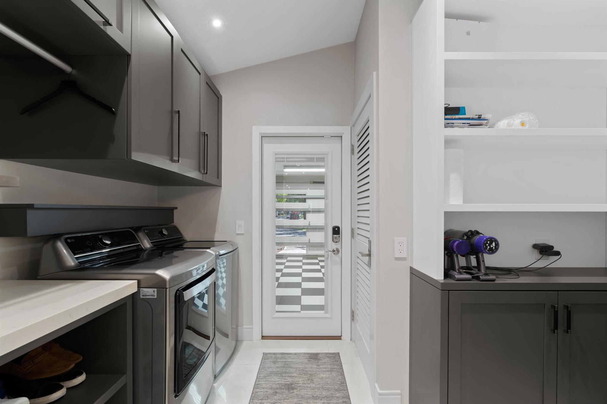 1010 Delray Lakes Drive