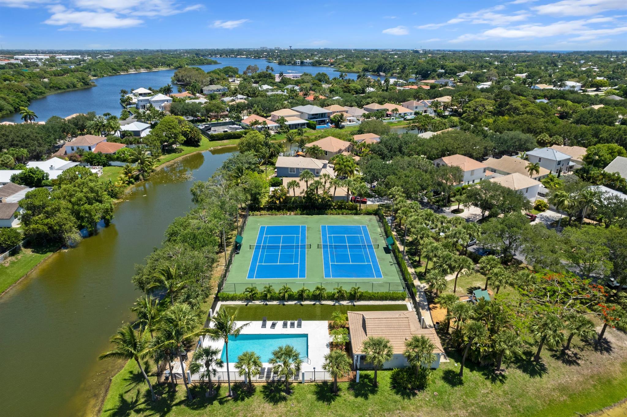 1010 Delray Lakes Drive